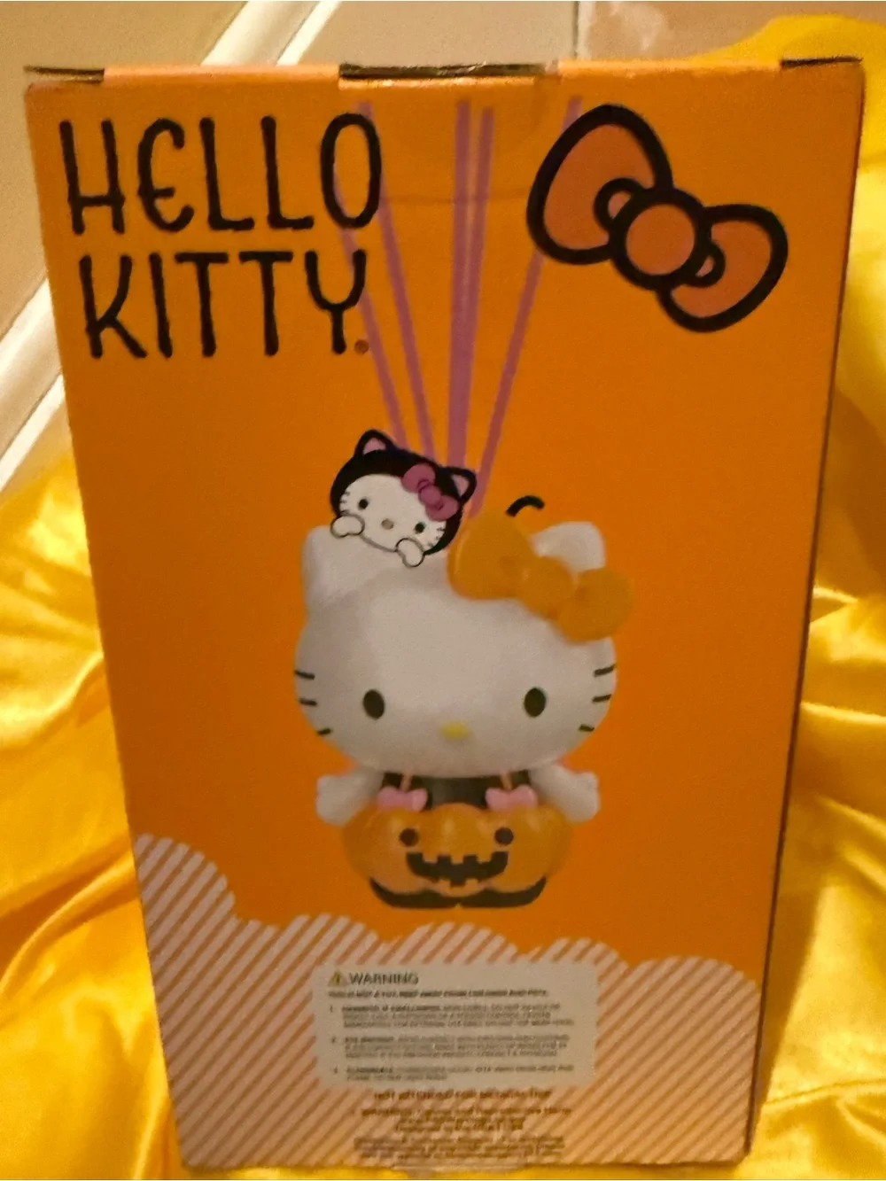 5 piece Bundle-Hello Kitty Halloween-Notebook-Plate-Bowl-Diffuser-plates NEW!